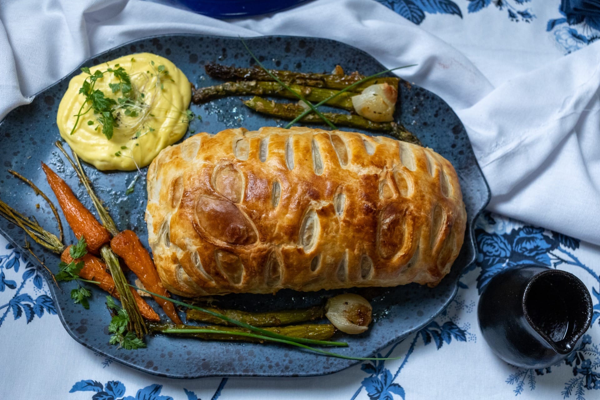 Bife Wellington com mousseline de batata baroa da Valesca Popozuda | Band Receitas