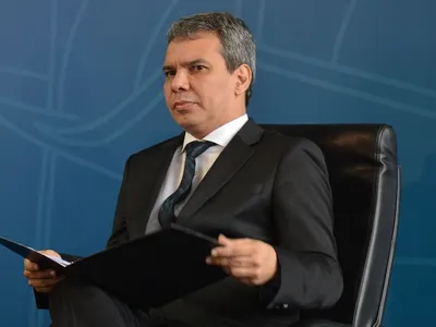 Mônica Bergamo: Ministro da Justiça abre brecha para maioridade penal