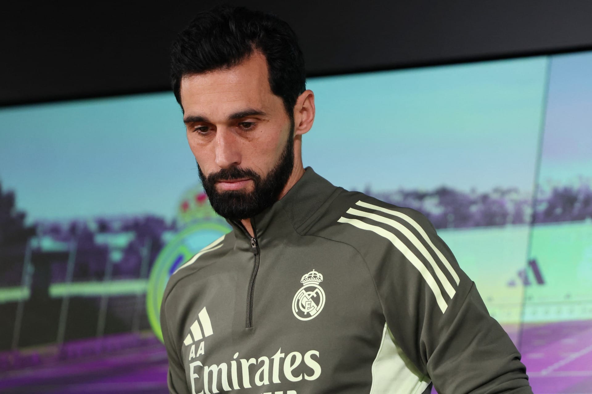 Arbeloa deixa quarteto de peso de fora da estreia no Real Madrid