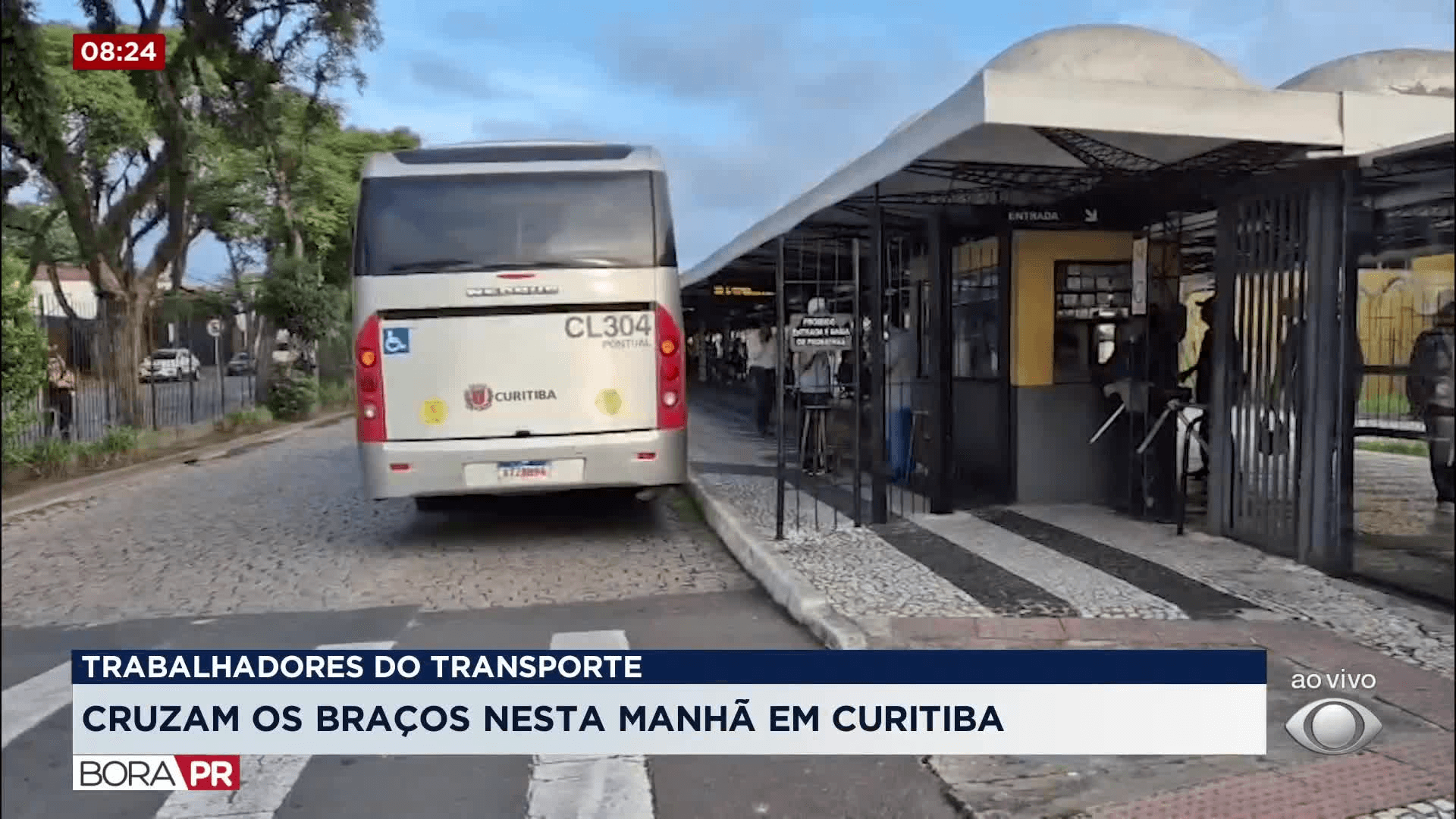 Trabalhadores do transporte público de Curitiba entram em greve