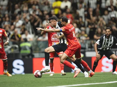 Com titulares, Atlético-MG fica com um a mais, mas empata com Tombense