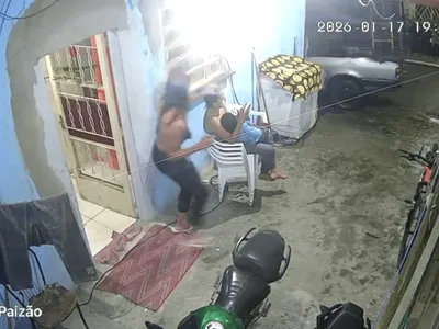 Mulher é morta com facadas no pescoço ao amamentar filho em São Paulo
