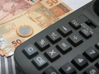 Ministério da Fazenda eleva projeção da inflação para 4,5% e atinge o teto