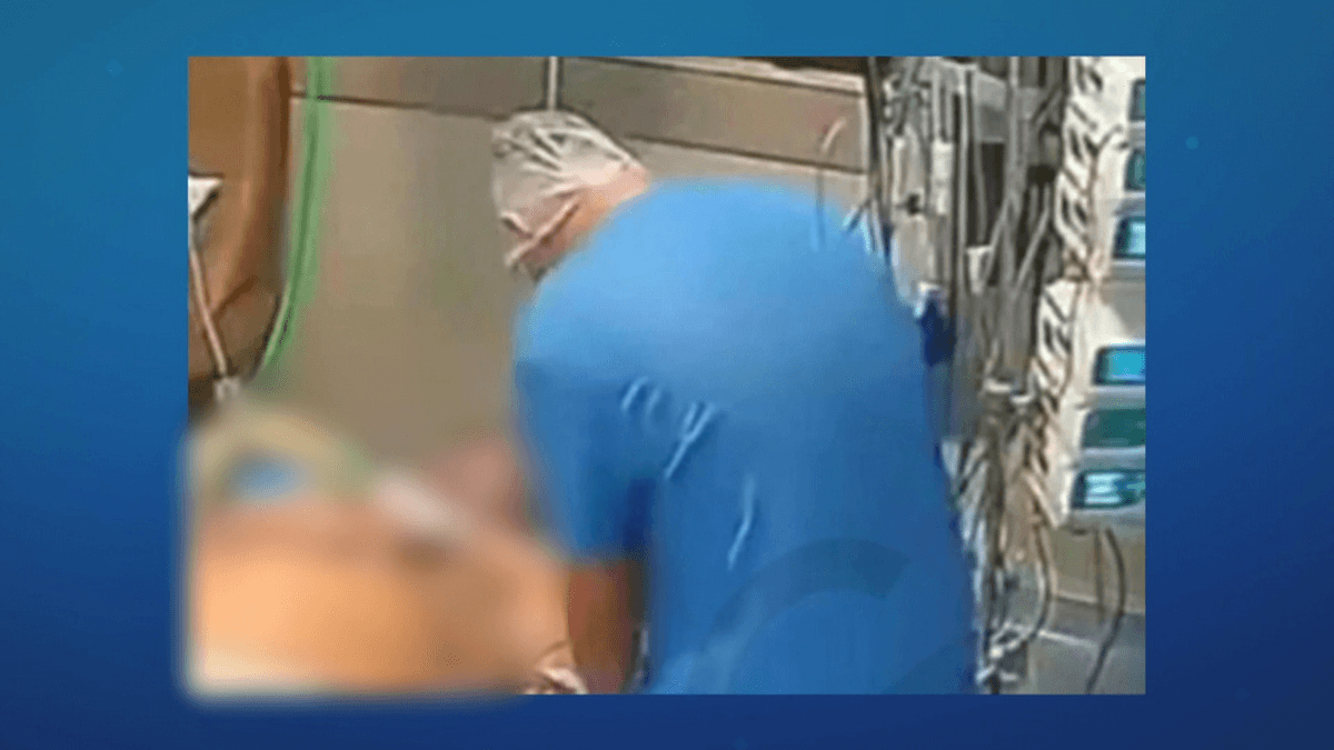 Novas imagens mostram técnico de enfermagem com paciente na UTI no DF