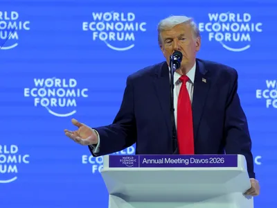 Em Davos, Donald Trump afirma que não usará força para obter a Groenlândia