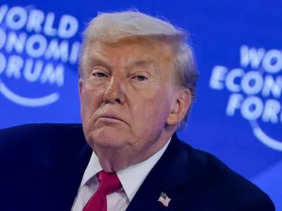 Ghislaine Maxwell condiciona limpar nome de Trump no caso Epstein a indulto