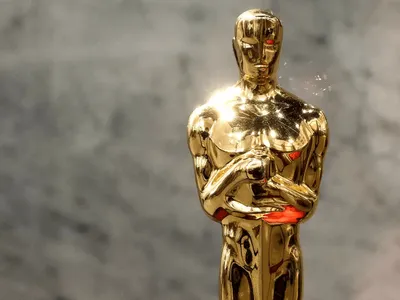 A estatueta do Oscar é de ouro?