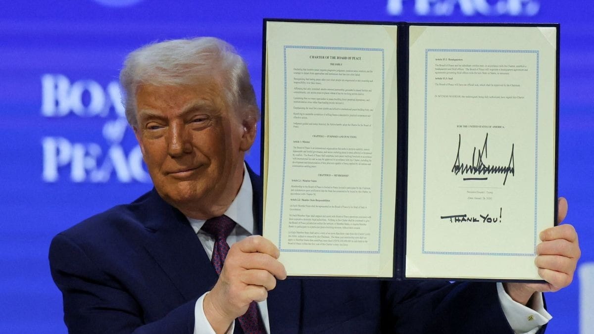 Trump oficializa Conselho da Paz e volta a falar em reconstrução de Gaza