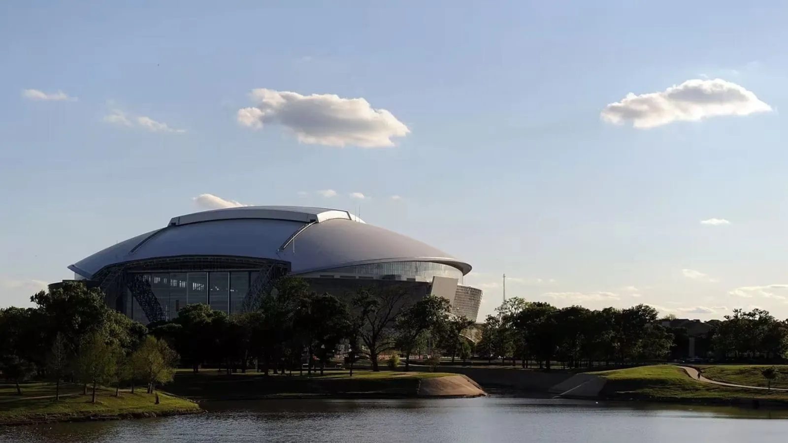 Estádio de Dallas, nos EUA, tem capacidade para 94 mil pessoas. Foto: Divulgação/Fifa