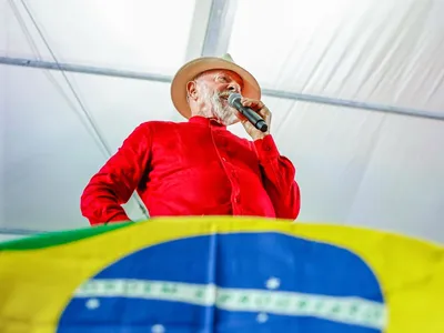 Trump está propondo uma "nova ONU" em que ele é o dono, diz Lula
