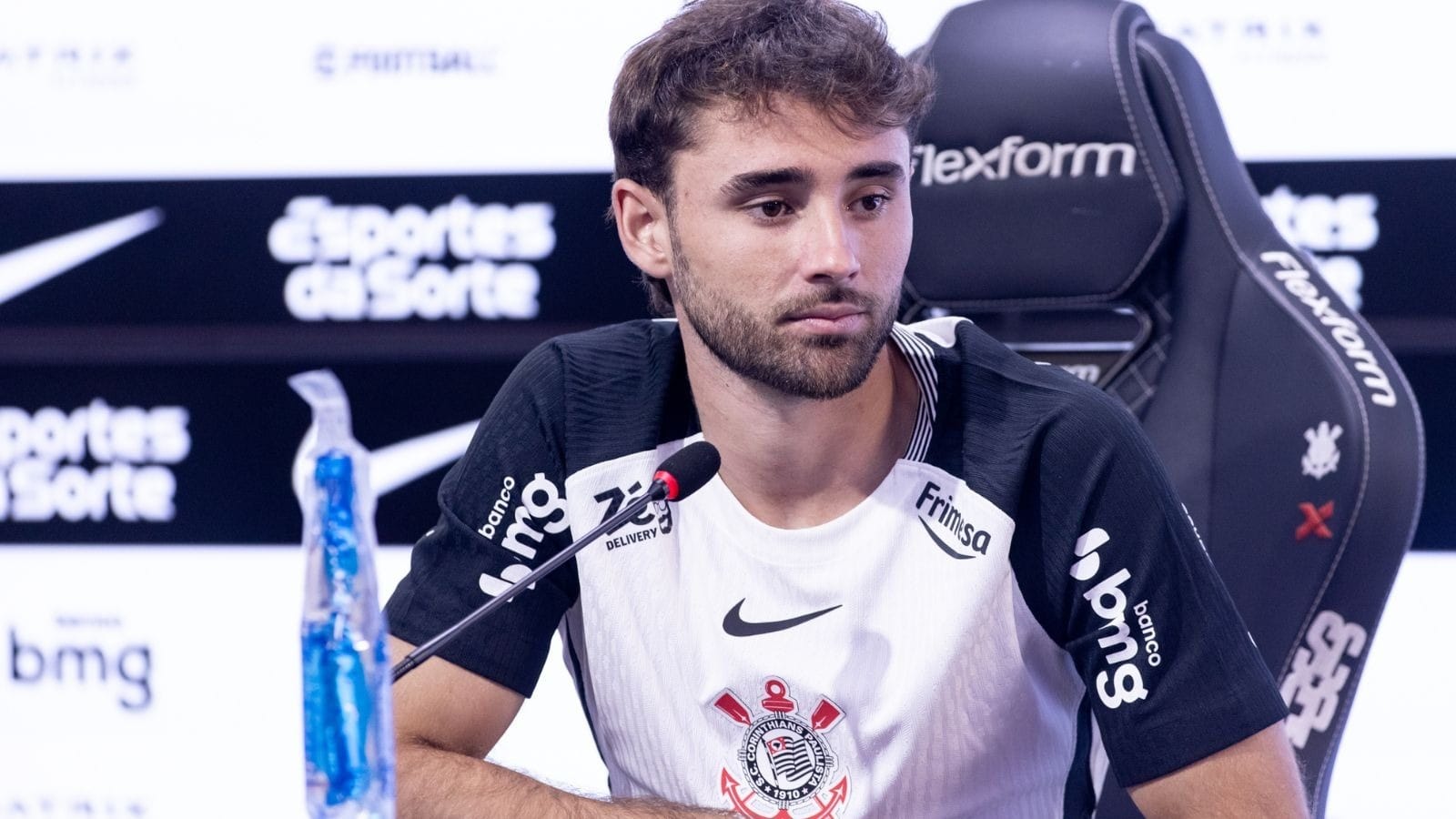 Pedro Milans é apresentado e exalta Corinthians: "Clube muito respeitado"