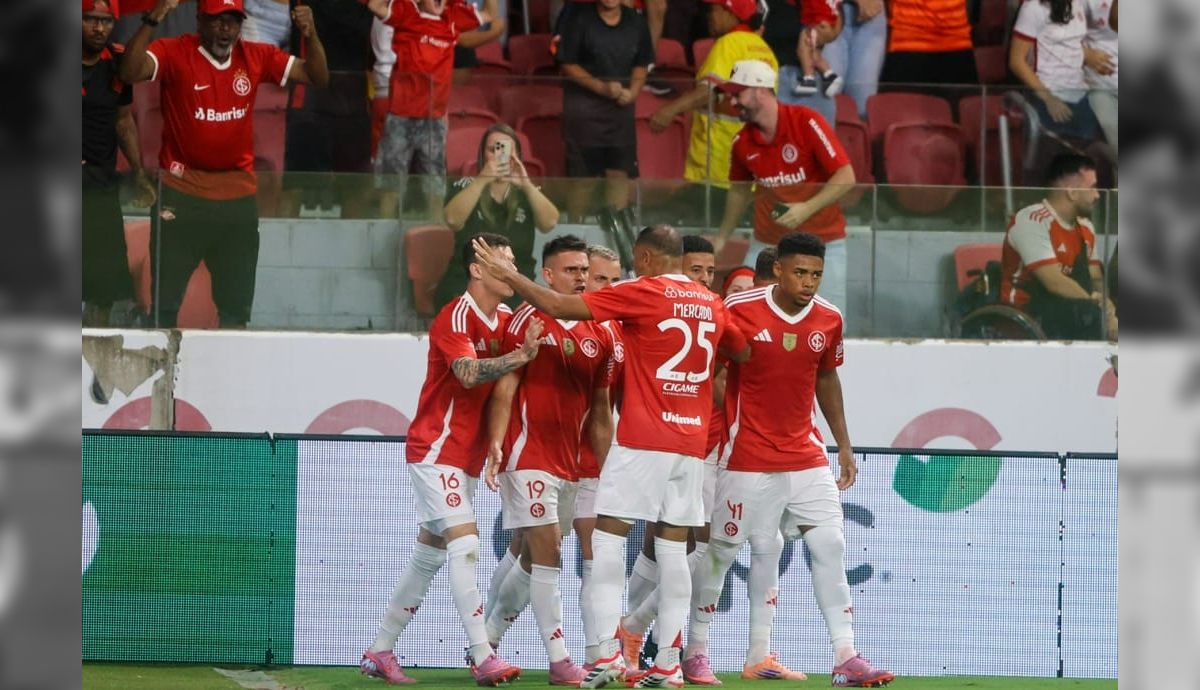 Borré brilha e Inter vira clássico contra Grêmio em 2 minutos no Beira-Rio