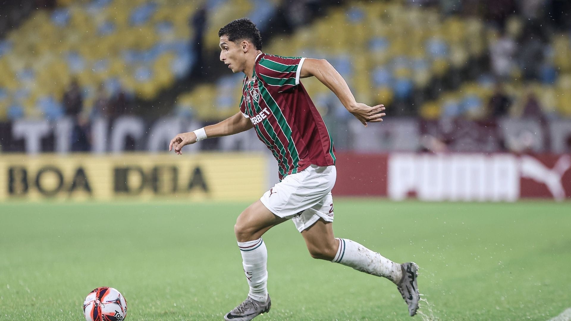 Fluminense acerta renovação de Kevin Serna até o final de 2028