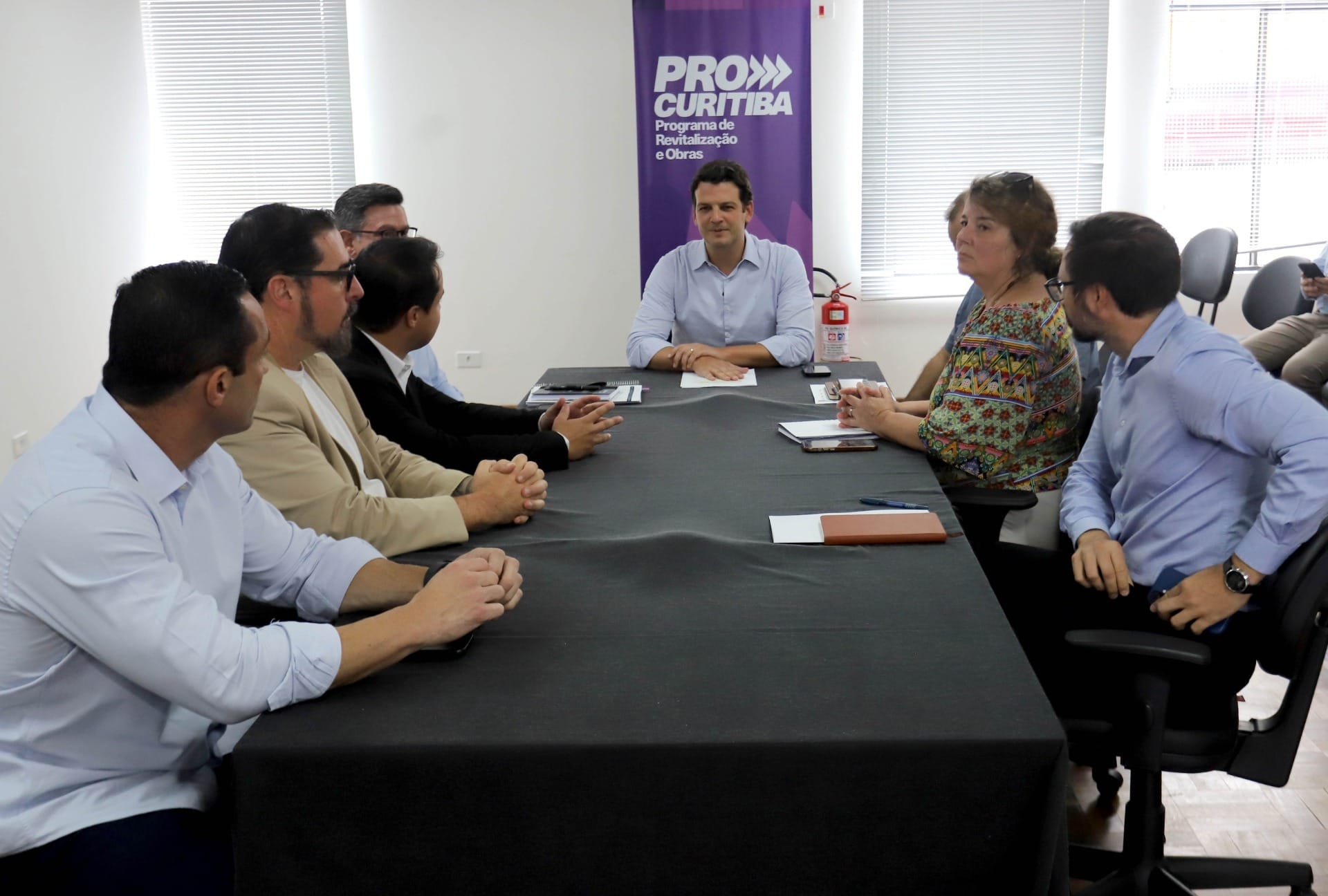 Prefeito anuncia R$ 2,9 bilhões em obras em Curitiba em 2026