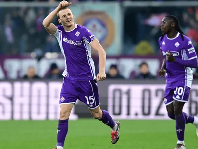 Fiorentina x Como: onde assistir ao vivo, horário e odds da Copa da Itália