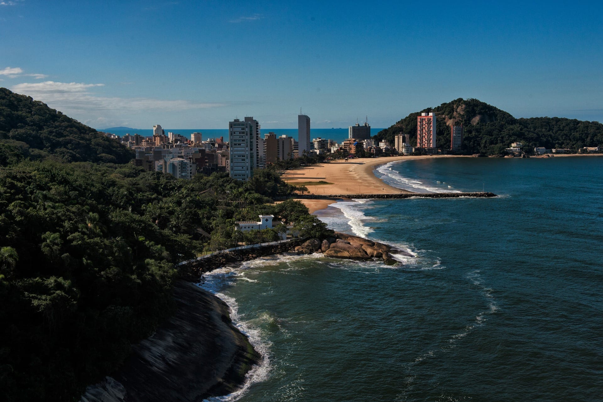 Praia Mansa no Litoral Paranaense