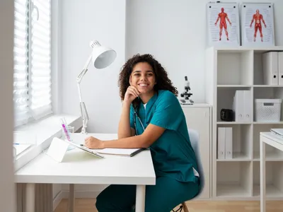 Como se planejar para o Fies em Medicina antes de assumir o financiamento