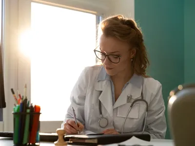 Fies para Medicina: confira regras, valores e quem pode financiar