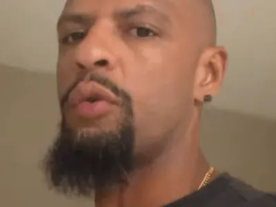 Felipe Melo se manifesta após confusão com torcedor na Supercopa