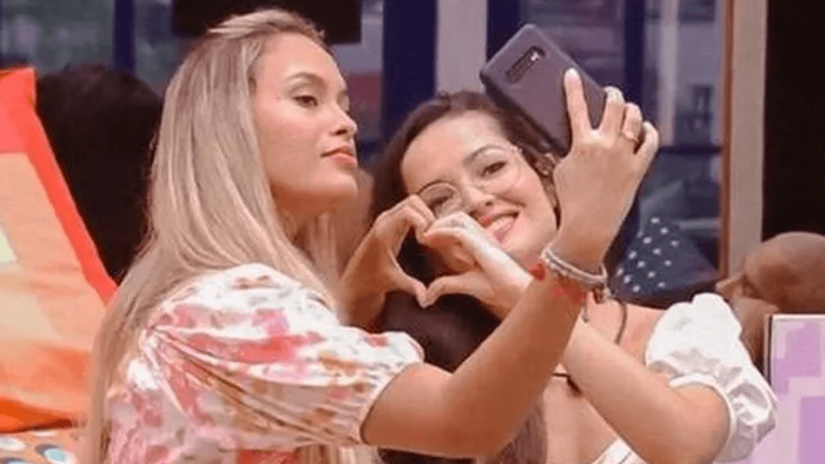 Juliette deixa de seguir Sarah Andrade nas redes sociais após polêmicas