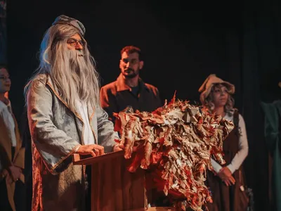 Espetáculo “Os Marotos” leva Hogwarts ao Teatro Castro Mendes, em Campinas