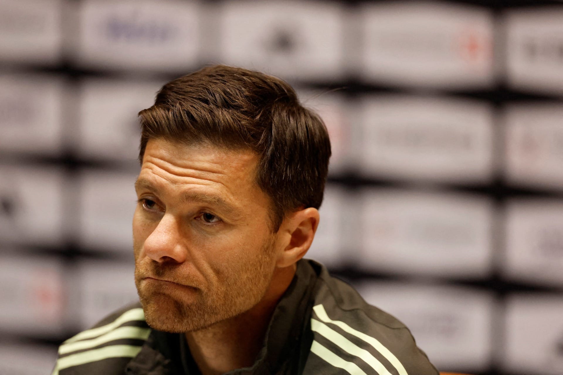Xabi Alonso pode substituir Guardiola no Manchester City, diz jornal