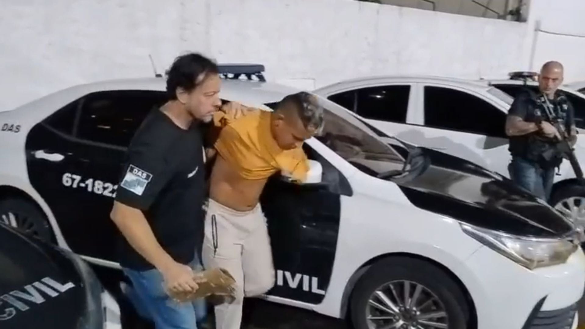 Mulher é resgatada após ficar em cárcere privado em Copacabana