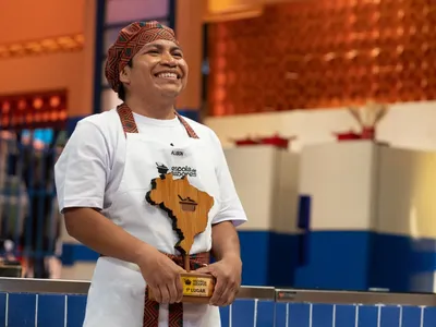 Alison vence o Escola de Sabores: "Vou orgulhar os povos originários"