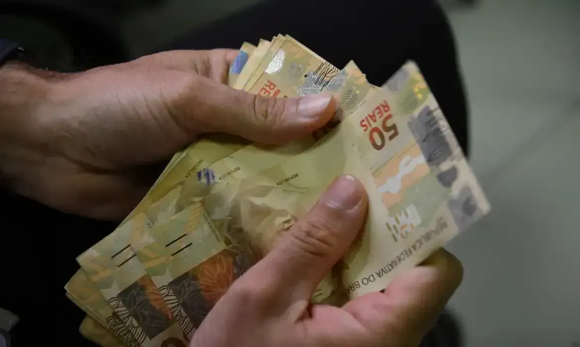 Abono salarial de 2026 já pode ser consultado a partir desta quinta (5)