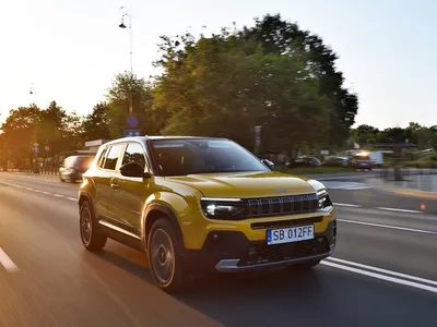 Stellantis investe R$ 3 bilhões em Porto Real e fará novo Jeep no Brasil