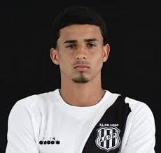 Ponte Preta: Santos vence disputa com o Corinthians para contratar Nikolas