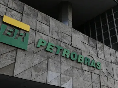 Petrobras reduziu preço do diesel nas refinarias; Juliana Rosa explica