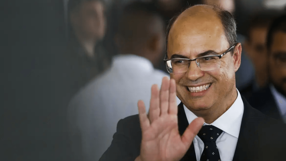 Witzel desiste de candidatura para apoiar indicação de Garotinho no Rio