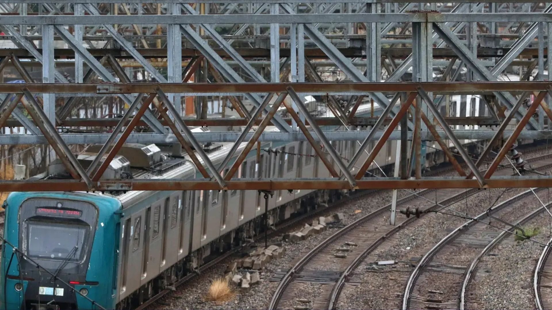 TCE analisa pedido para suspender leilão do sistema ferroviário