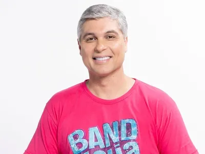 Joel Datena fala sobre estreia no Band Folia: "Vou descobrir esse mundo"