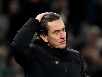 Tottenham demite Thomas Frank e amplia saídas de técnicos na Premier League