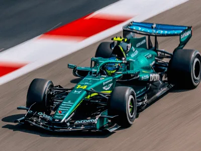 Alonso detona novos carros da Fórmula 1: "Até um chef pode fazer a curva"
