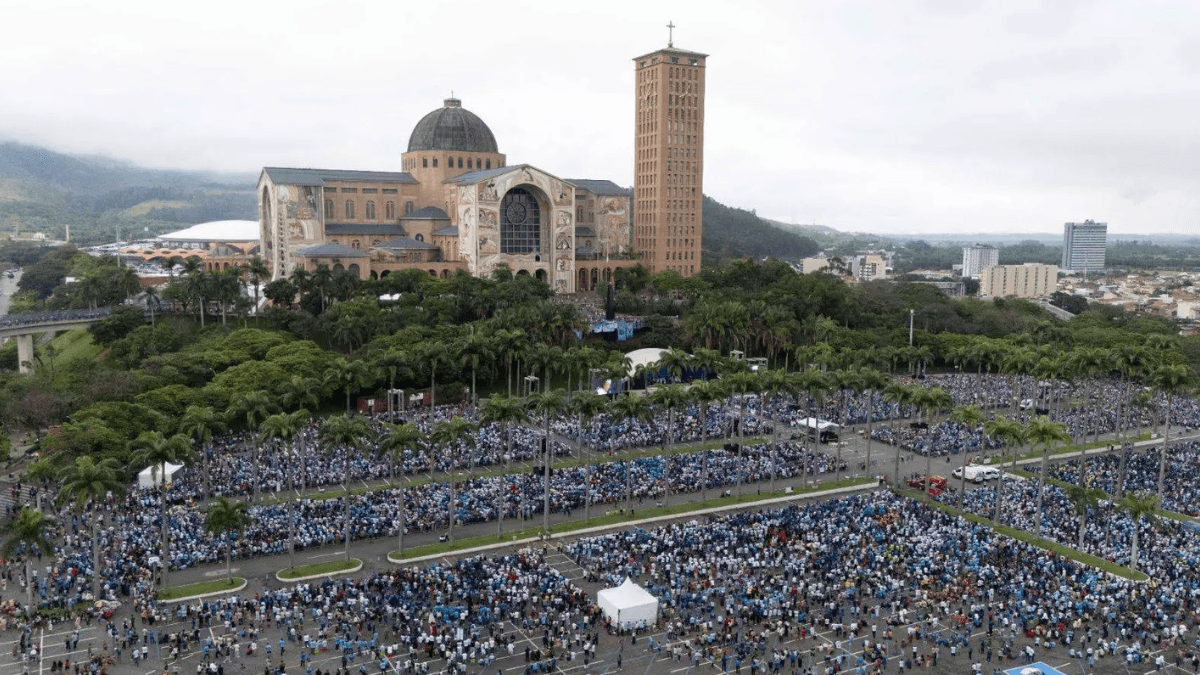 Domingo de Páscoa: veja a programação de missas em Aparecida