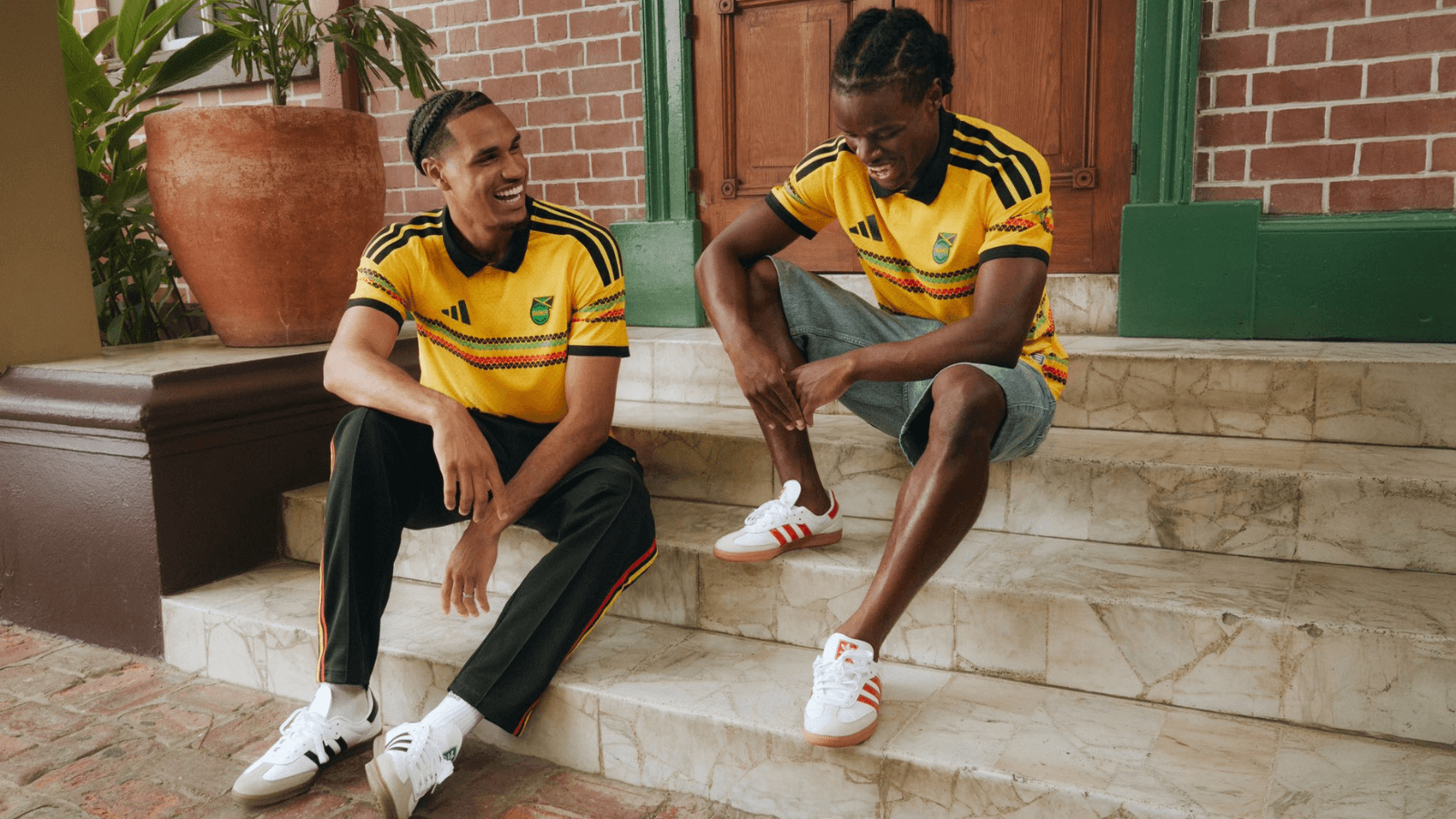 Jamaica lança camisa em homenagem ao Bob Marley; veja detalhes