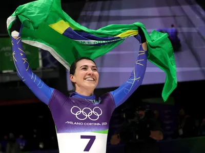 Nicole Silveira fica em 11º e bate recorde brasileiro nos Jogos de Inverno