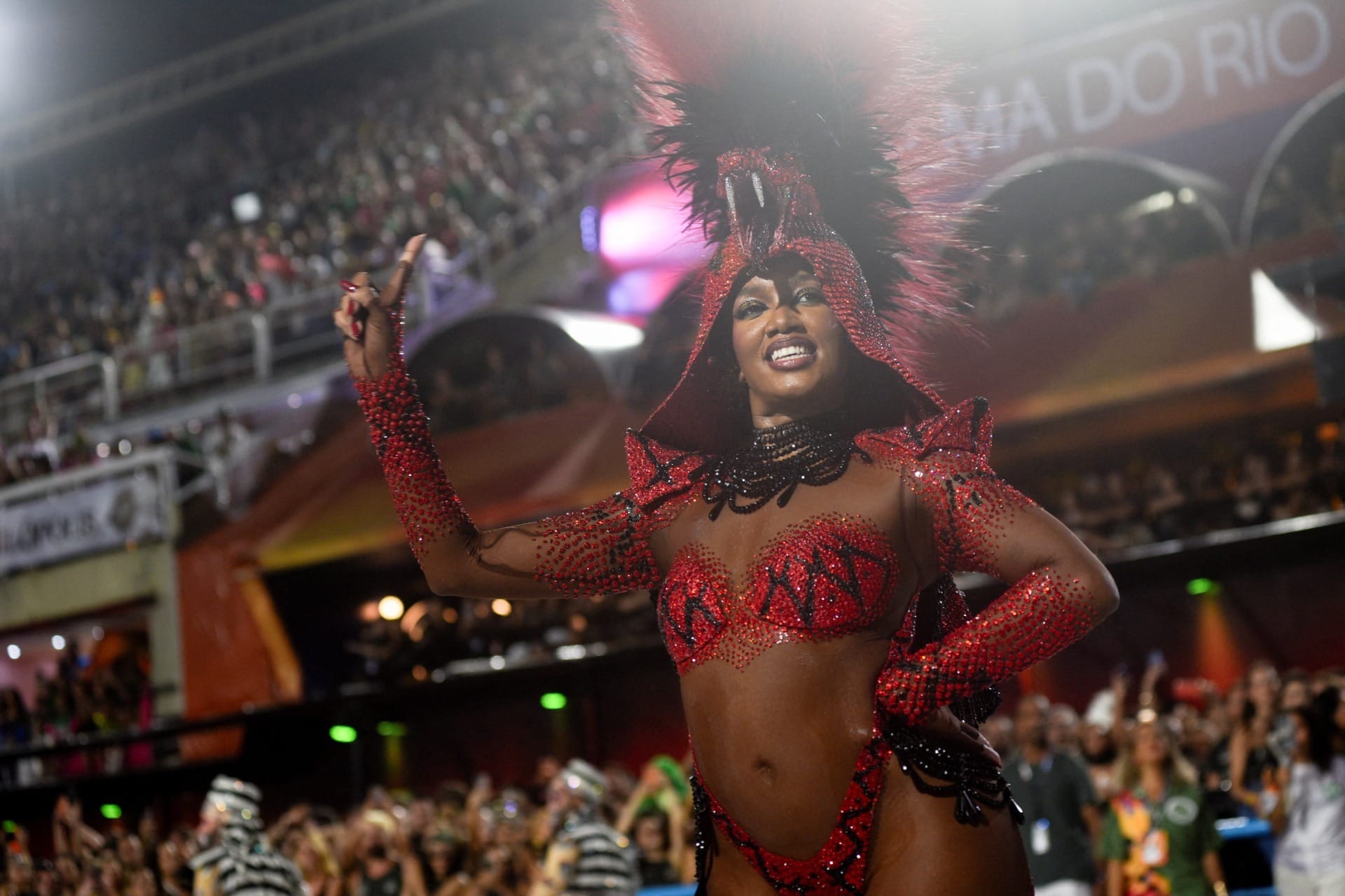 Iza deixa o posto de Rainha de Bateria da Imperatriz; saiba o motivo