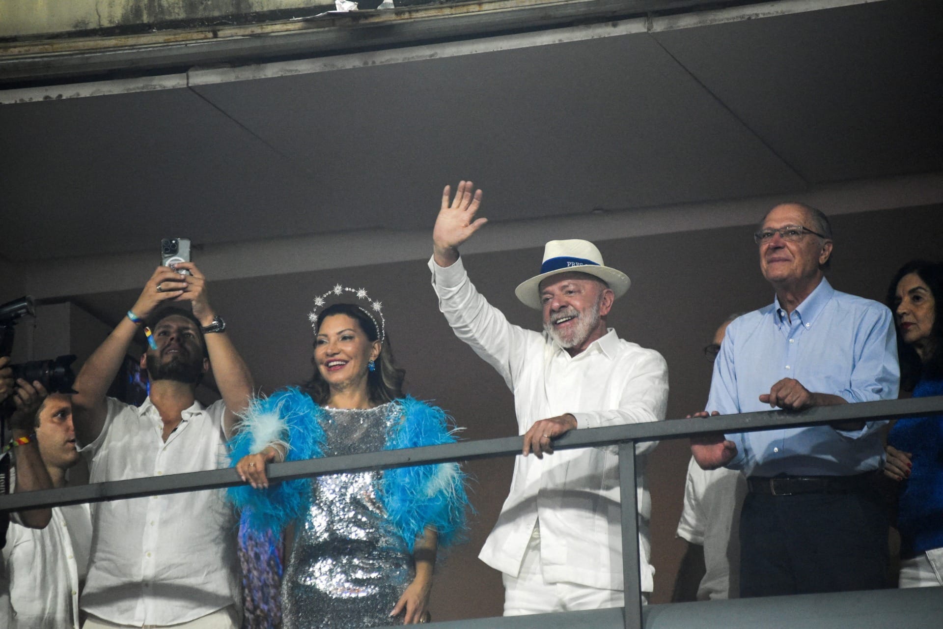PL pede punição a Lula por desfile no Rio; PT vê "manifestação autônoma"