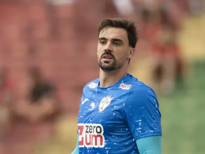 Goleiro da Portuguesa diz que jogo contra Corinthians é "final antecipada"