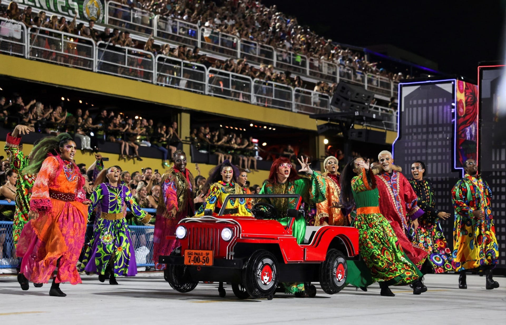 Mocidade Independente homenageou Rita Lee