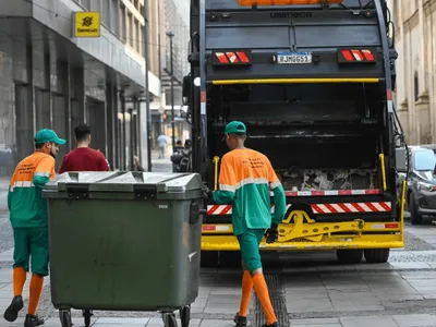 Campinas tem 50 vagas abertas para coletor de lixo sem exigir experiência