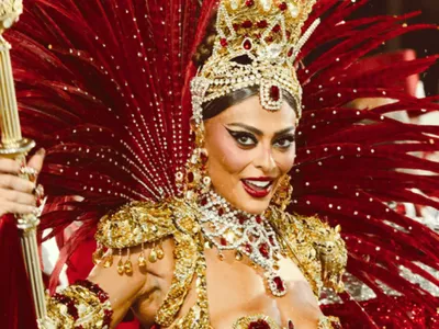 Juliana Paes celebra nova rainha de bateria da Viradouro: "Escolha certa"