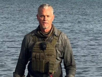 Entenda o que é ELA, doença degenerativa que causou morte de Eric Dane
