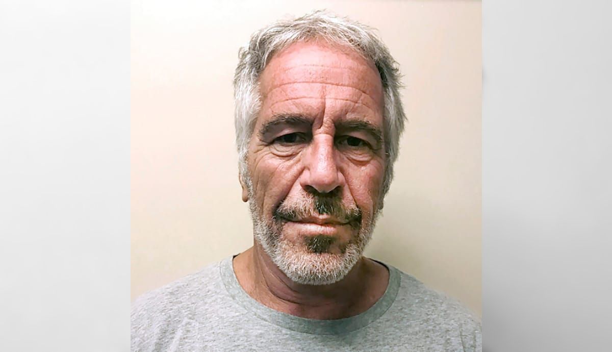 Mulheres vítimas dos abusos de Epstein pressionam Justiça dos EUA