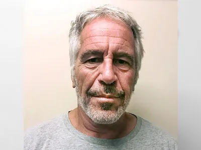 Justiça divulga suposta carta de suicídio de Epstein: 'Hora de dizer adeus'