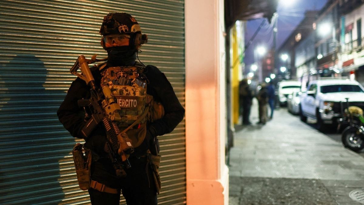 Morte de traficante gera violência e paralisa aulas escolares no México